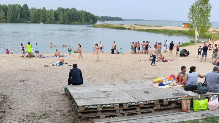 Водолазы ищут тела мужчин, утонувших в Туре и на озере Андреевском