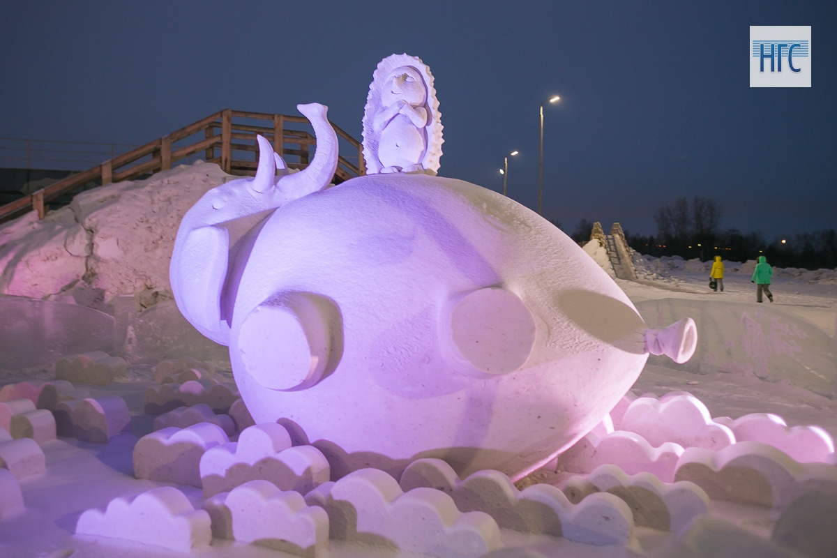 Скульптура «Слон-Balloon», команда «Пермские посикунчики», Пермь