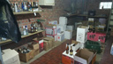 Опасное спиртное выдавали за брендовое: на Дону в гаражах устроили завод по производству алкоголя
