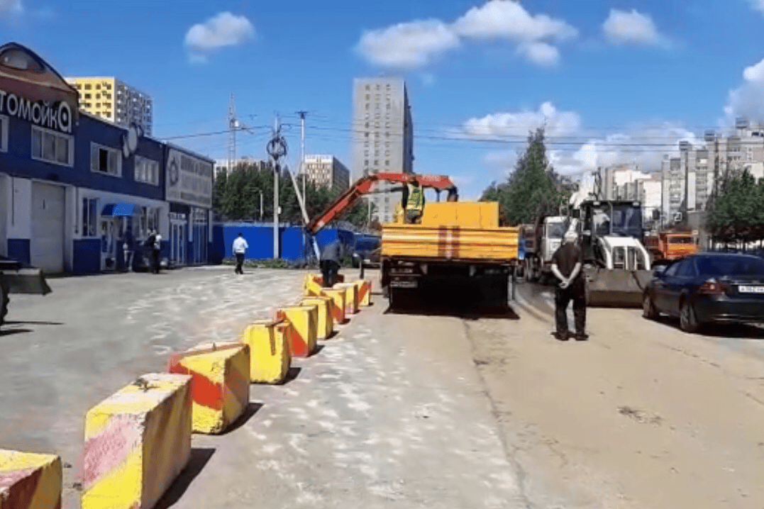Так в Ярославле выгоняют арендатора с муниципальной земли Так в Ярославле выгоняют арендатора с муниципальной земли