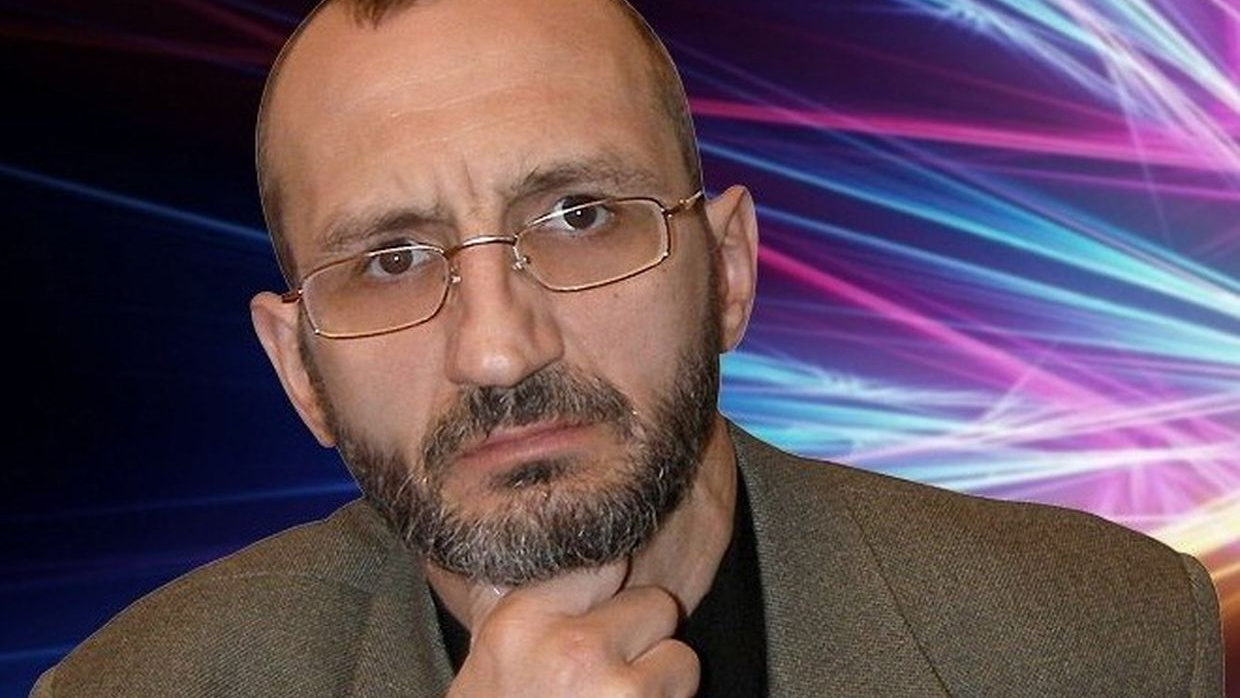 Владимир Головко: «Не надо выставлять верующих людей тупыми, малограмотными мракобесами»