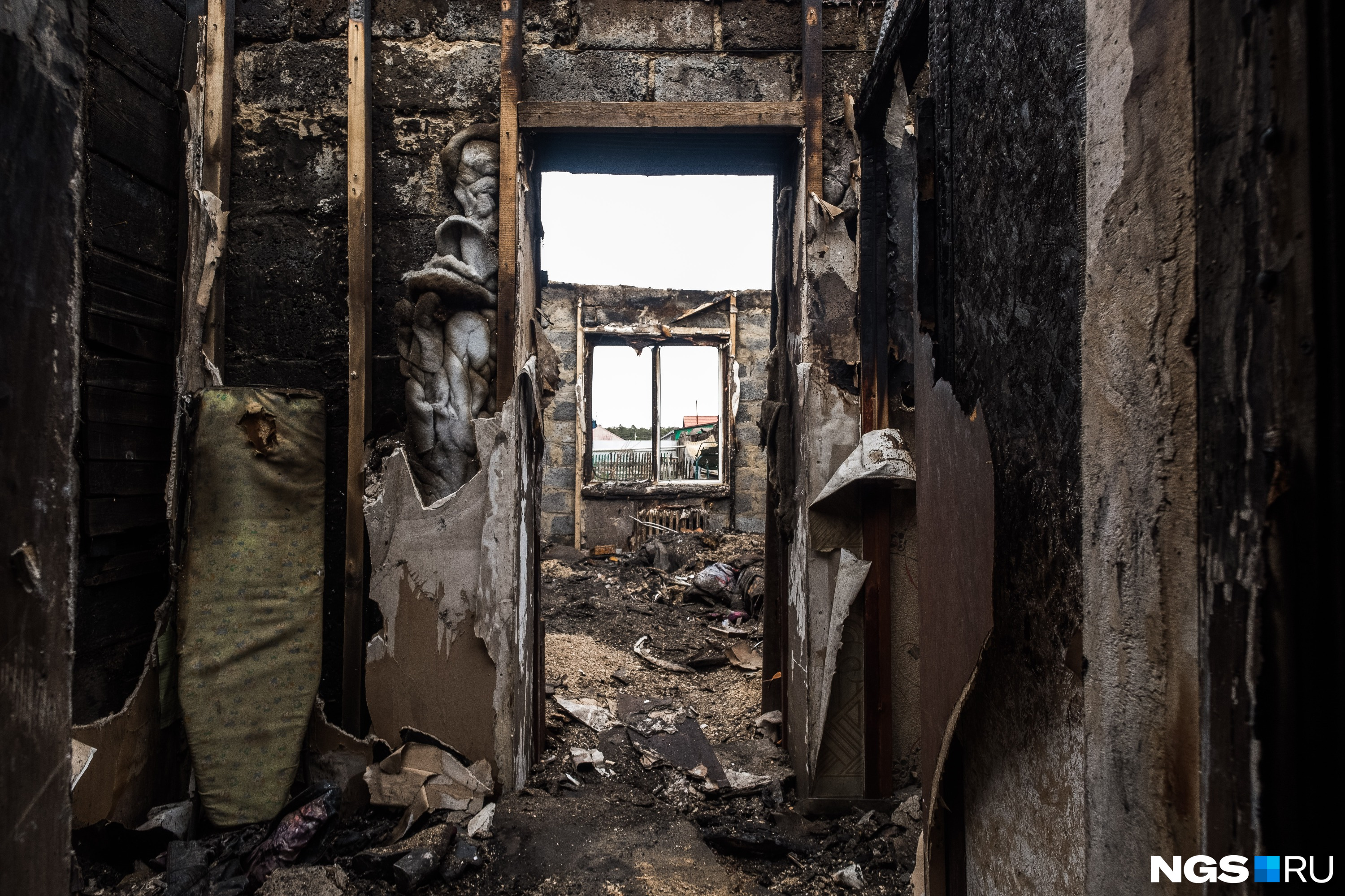 Марьясова хотела отремонтировать дом перед продажей, но в огне ничего не уцелело