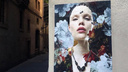 На улицах Милана заметили постер с портретом популярной модели из Красноярска