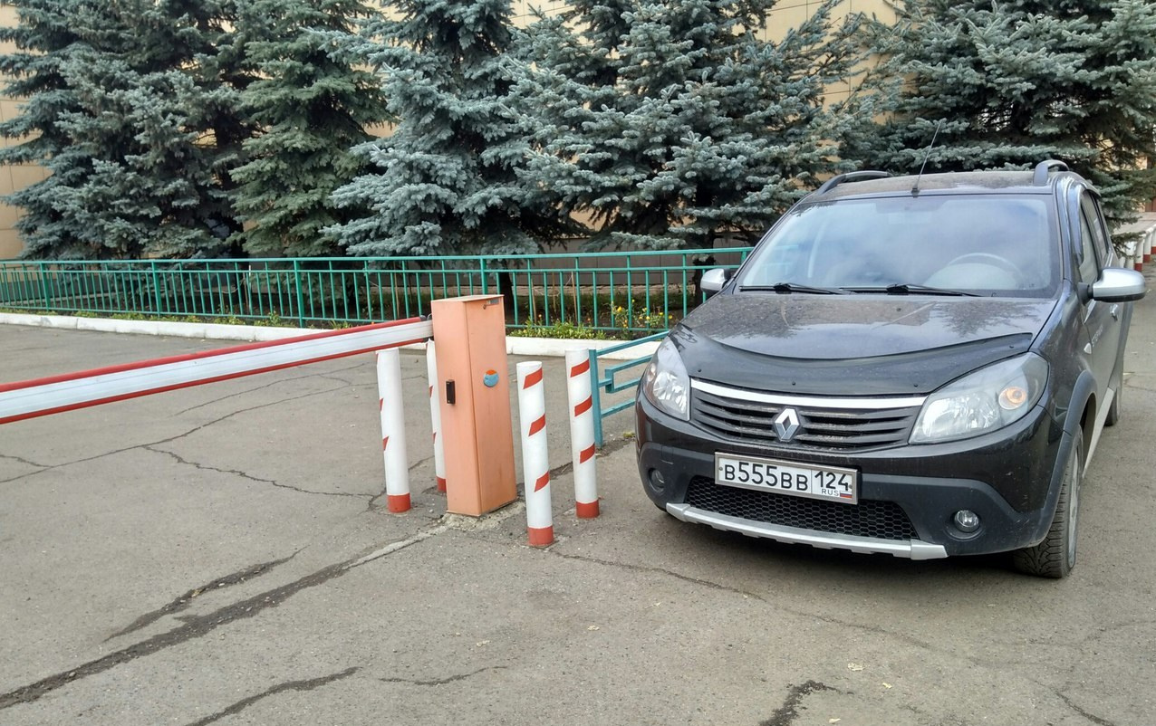 Въезд не загораживаю, а то, что вы с коляской — так это ваши проблемы! Въезд не загораживаю, а то, что вы с коляской — так это ваши проблемы!