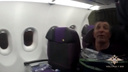 Пьяного пассажира на рейсе «Минводы — Новосибирск» пришлось примотать скотчем к креслу