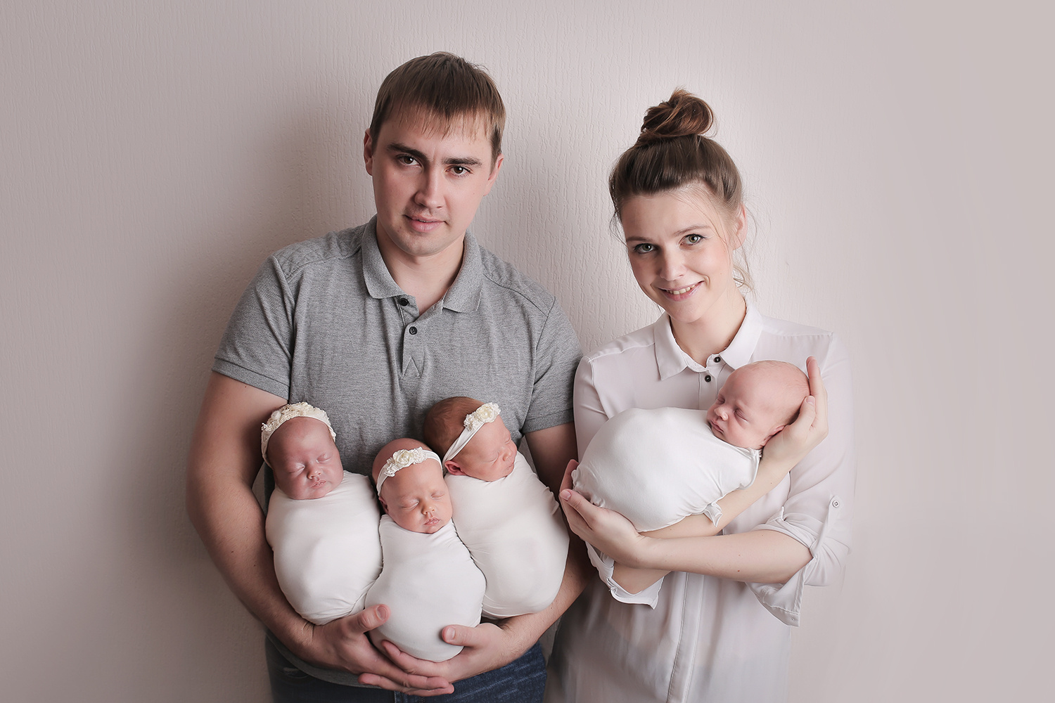 Дмитрий и Марина с детьми