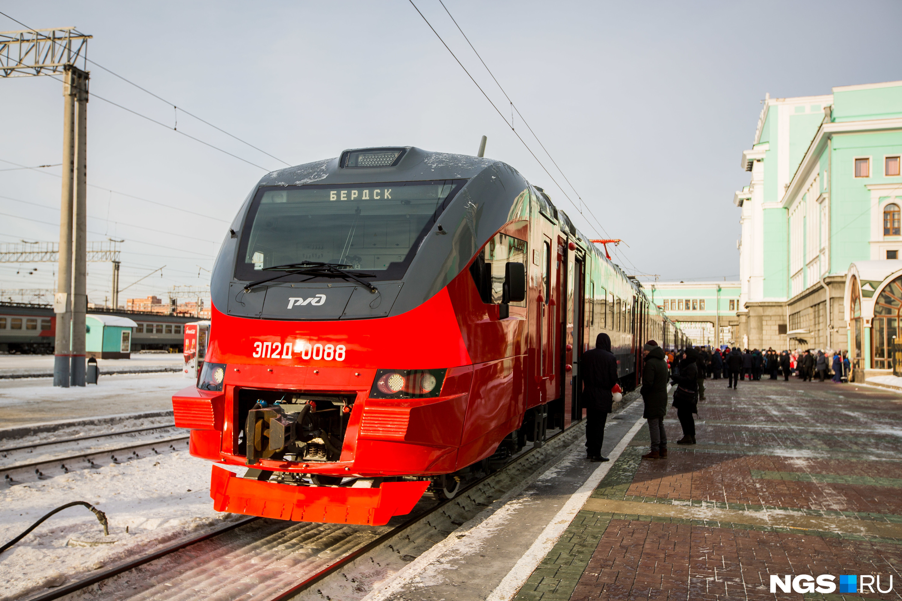 Электричка татарск омск сегодня