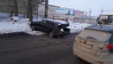 «Люди с утра летают»: четыре машины столкнулись на Толмачёвском шоссе