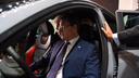 «Буду гонять»: первая Lada Vesta Sport досталась врио губернатора Самарской области