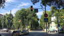 На аварийном перекрестке Юных Пионеров — Каховская установили светофор