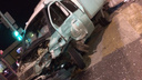 «Водитель лежал на голом асфальте»: на шоссе Авиаторов в Волгограде в час пик столкнулись грузовики