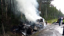 «Почувствовал жар от огня»: на трассе М-5 в Челябинской области после ДТП загорелись две машины