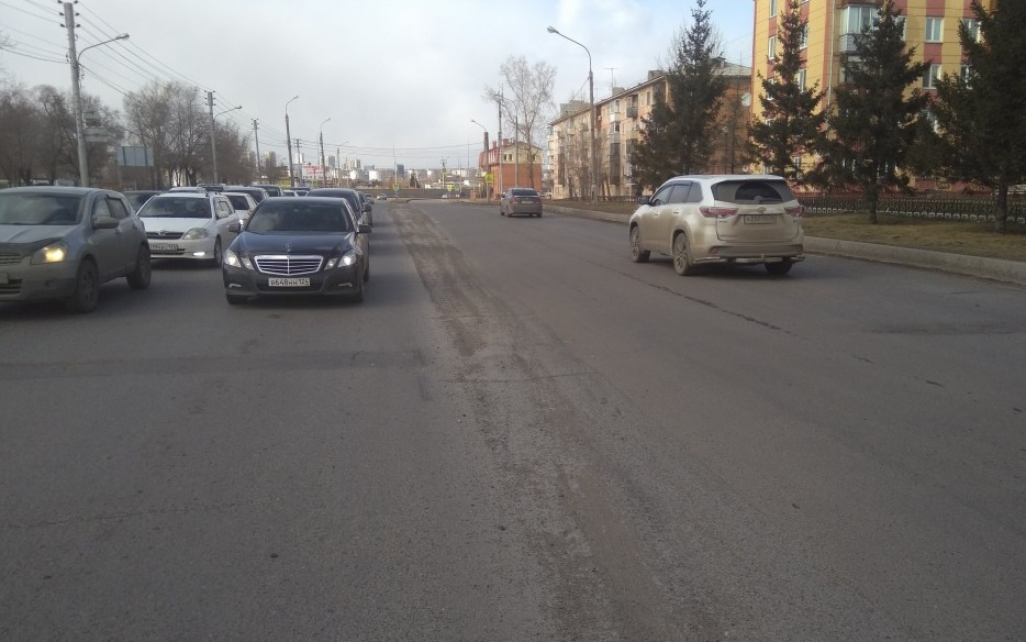 Раньше многие переходили дорогу здесь Раньше многие переходили дорогу здесь