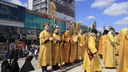 Верующие прошли по Новосибирску крестным ходом и приняли участие в торжественном митинге