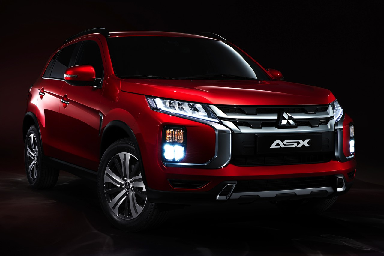 Mitsubishi ASX выглядит как новая модель, но это глубокий рестайлинг Mitsubishi ASX выглядит как новая модель, но это глубокий рестайлинг