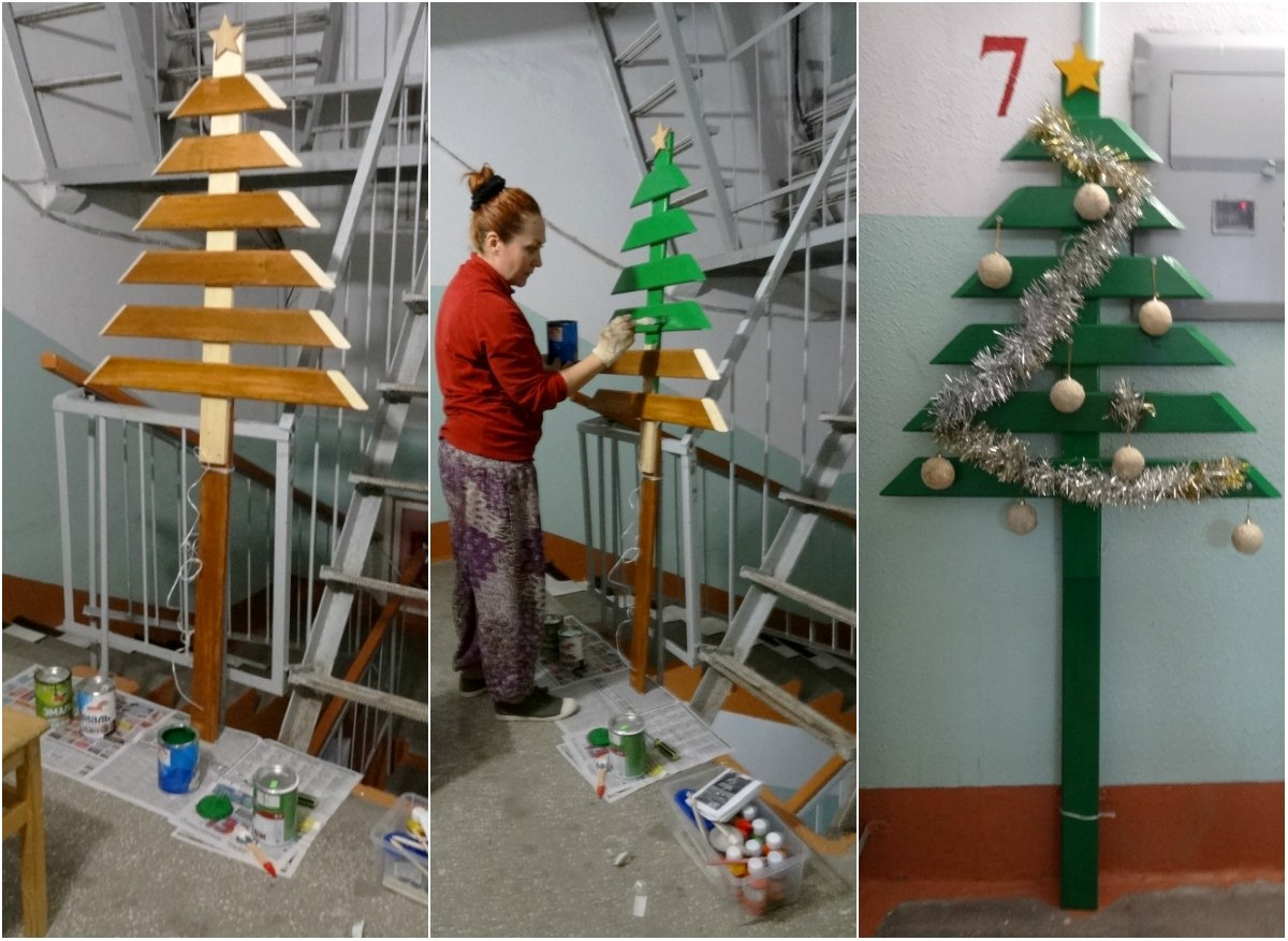 В прошлом году Юлия сделала экоёлку из деревянных брусков. Украшать подъезд такое самодельное дерево может не один год