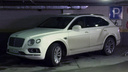«Я паркуюсь как чудак»: джип Bentley за 17 миллионов двигает инвалидов