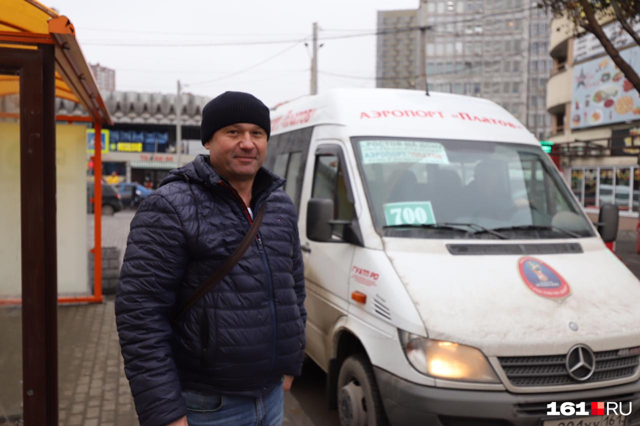 Представитель подрядчика уверяет, что до конца месяца автобусы привезут в Ростов Представитель подрядчика уверяет, что до конца месяца автобусы привезут в Ростов
