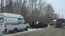 «Там колея просто ужаснейшая»: «Ниссан» выбросило во встречный автобус на Толмачёвском шоссе