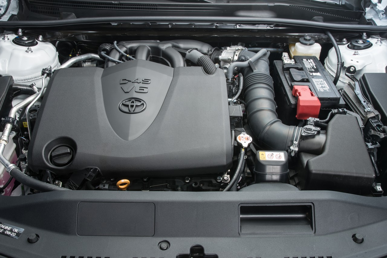 Новый V6 развивает те же 249 л. с., но экономичнее<br>