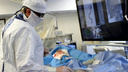 В самое сердце: челябинские хирурги начали делать операции на сосудах под двойным контролем