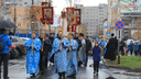Священники, полиция и глава города: в Архангельске прошёл крестный ход к месту явления Богородицы