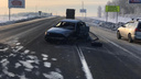 Три автомобиля столкнулись под Новосибирском — водитель Volkswagen вылетел на встречную полосу