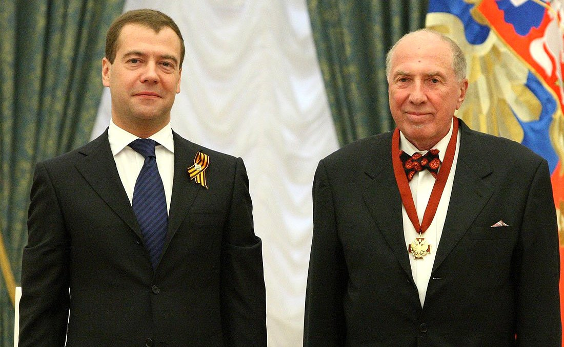 В 2010 году Сергей Юрский был награжден орденом «За заслуги перед Отечеством» III степени