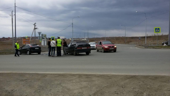«Фокус» подбил ВАЗ на трассе в Челябинской области