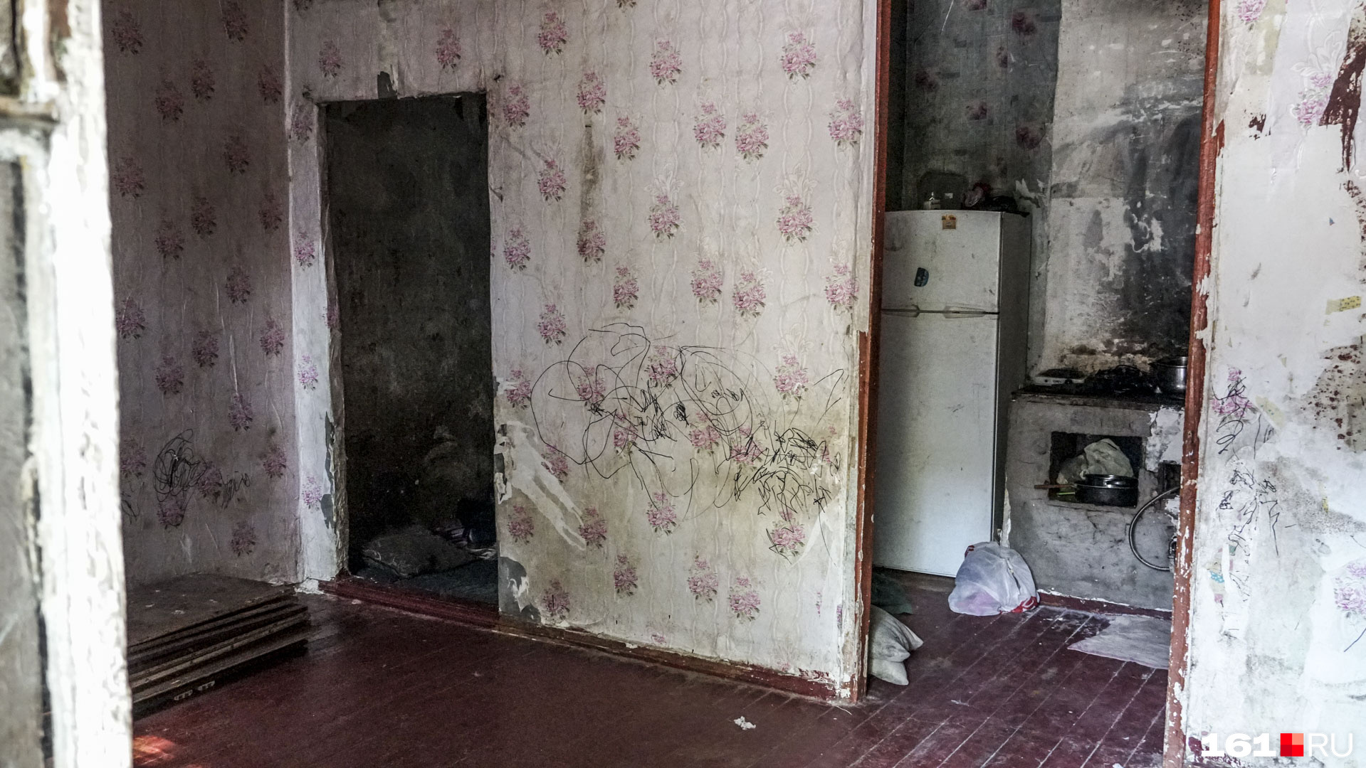 У пенсионерки большой долг за воду и электричество