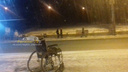 Инвалид-колясочник, попавший под машину возле челябинского ТРК «Родник», погиб