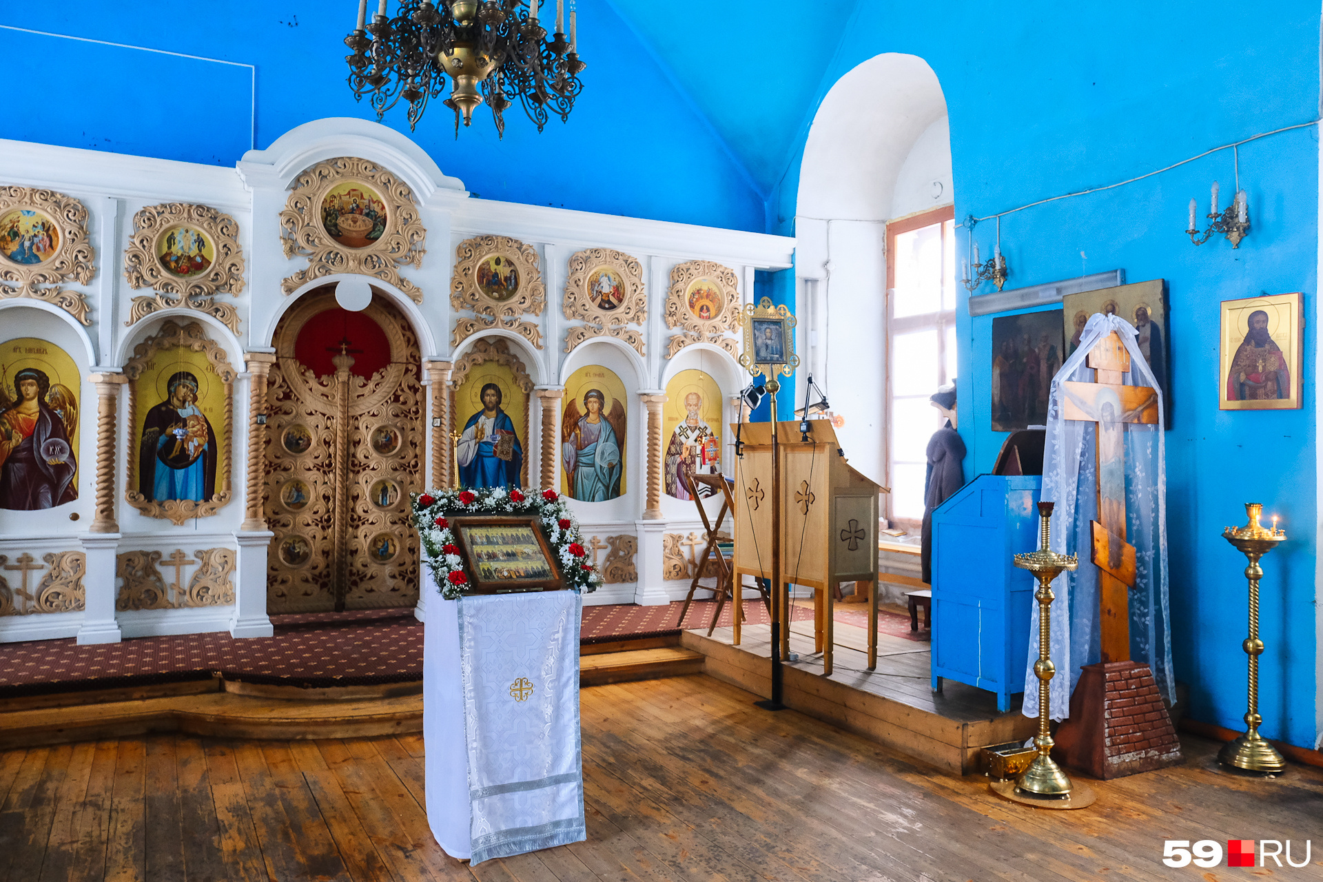 Светлана часто ходила в церковь Светлана часто ходила в церковь