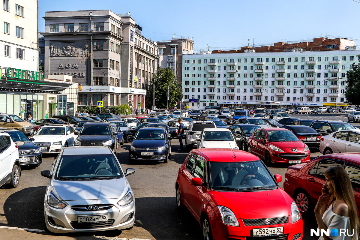 Припарковаться в центре Нижнего Новгорода — проблема