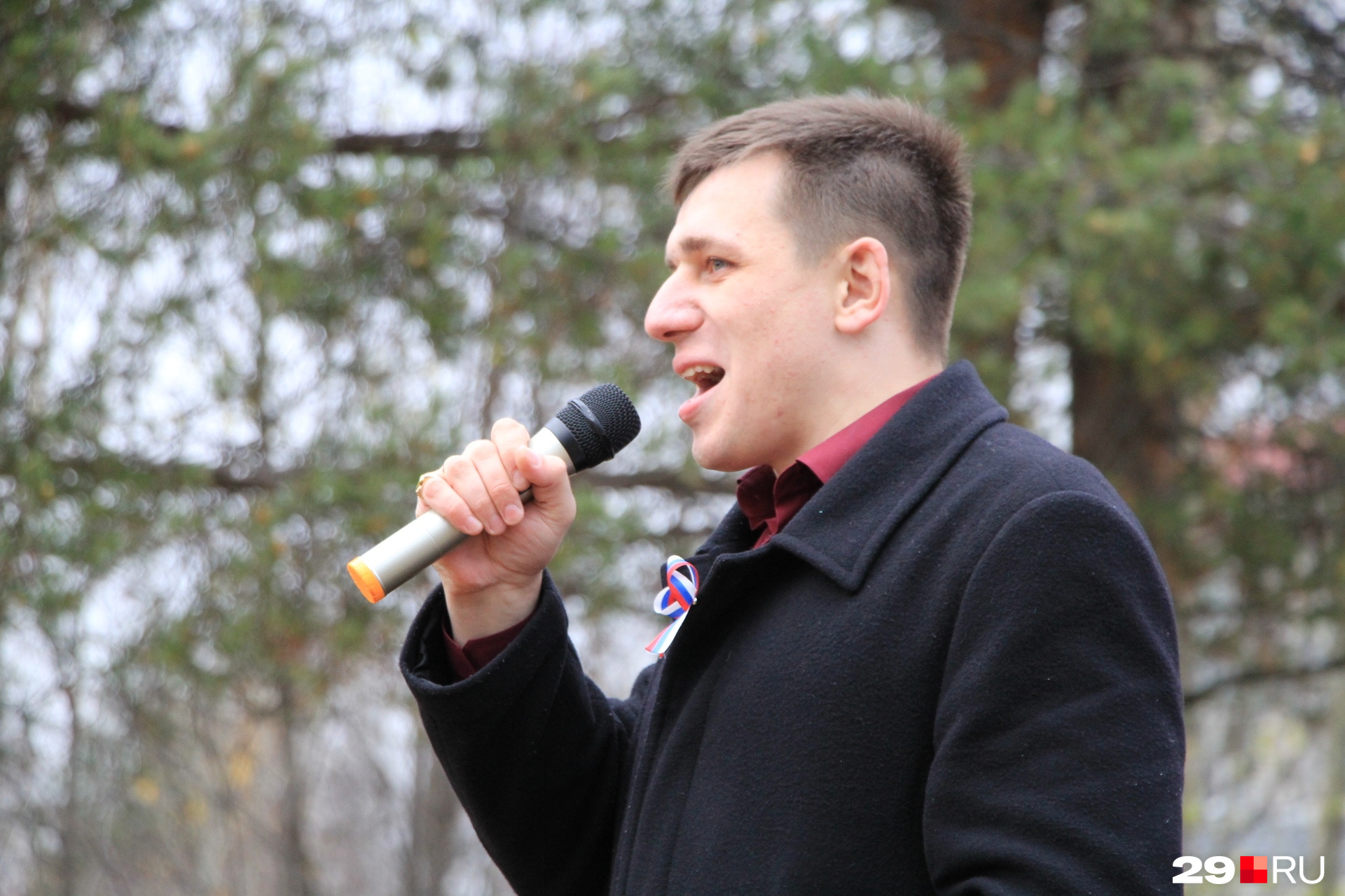 Андрей Боровиков перед митингующими с речью выступил первым