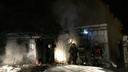 Вечером на территории фермерского хозяйства в Соломбале загорелась бытовка