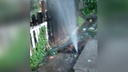 Фонтан на Сульфате: из-за прорванной трубы затопило дом на улице Ильича