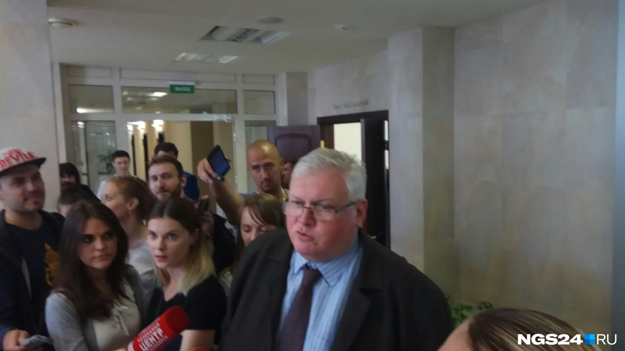 Депутат Алексей Клешко заявил, что депутаты не смогли объяснить суть закона Депутат Алексей Клешко заявил, что депутаты не смогли объяснить суть закона