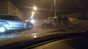 «Разбито лобовое»: две иномарки столкнулись на улице Василия Старощука