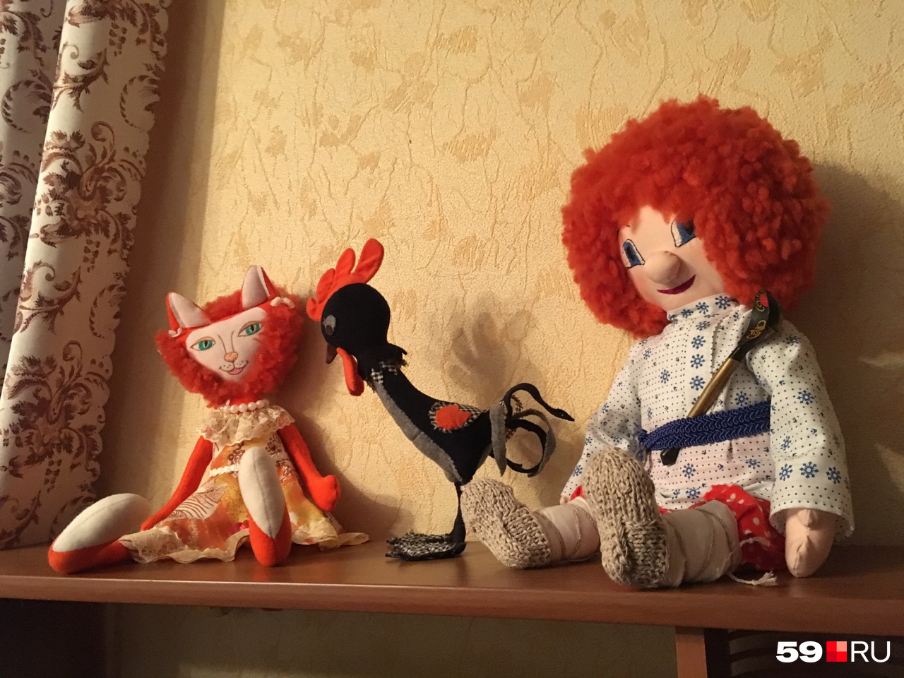 Марина любила шить игрушки и куклы ручной работы