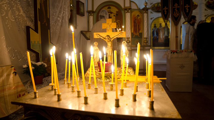 Брошюру с молитвой за президента Владимира подарили красноярской епархии