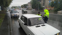 Автоинспекторы-добровольцы поймали на Титова водителя маршрутки без прав