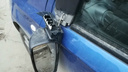 «Оторваны зеркала, помяты двери»: челябинец разбил десять машин во дворе на Марченко