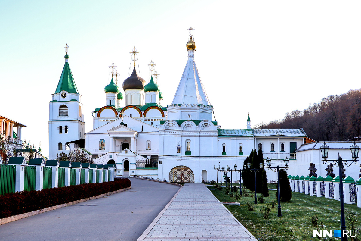 ярославский кремль ярославль. воскресенский собор новоиерусалимского. свято преображенский монастырь муром. печерский вознесенский монастырь стена. печерский монастырь нижний новгород.