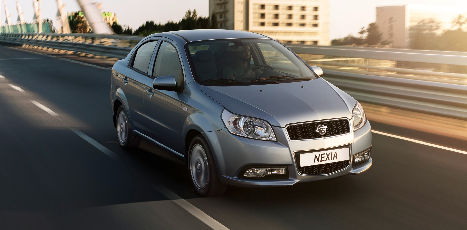 Модели Nexia продавались под марками Daewoo и Ravon, а теперь они получат шильдик Chevrolet Модели Nexia продавались под марками Daewoo и Ravon, а теперь они получат шильдик Chevrolet