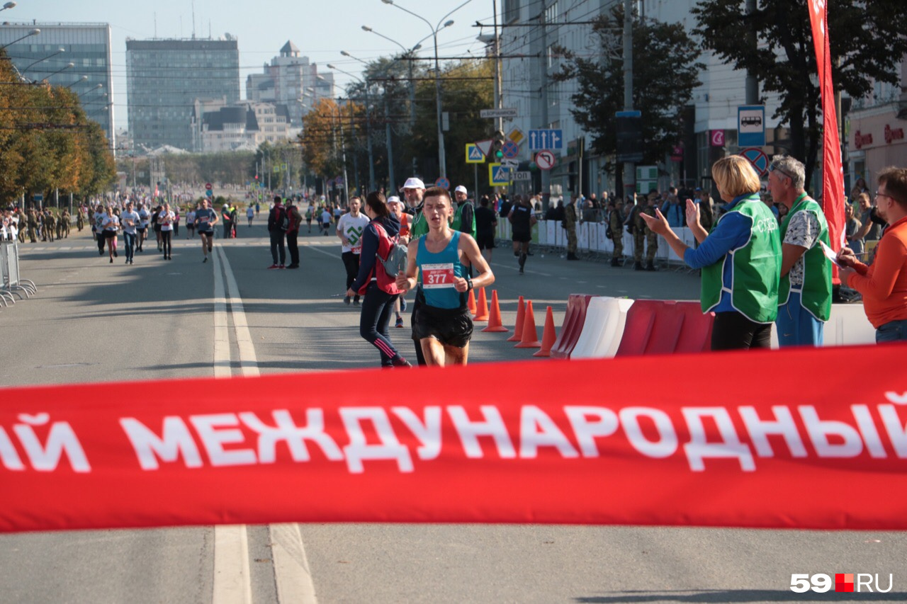 Вперед! Вперед!