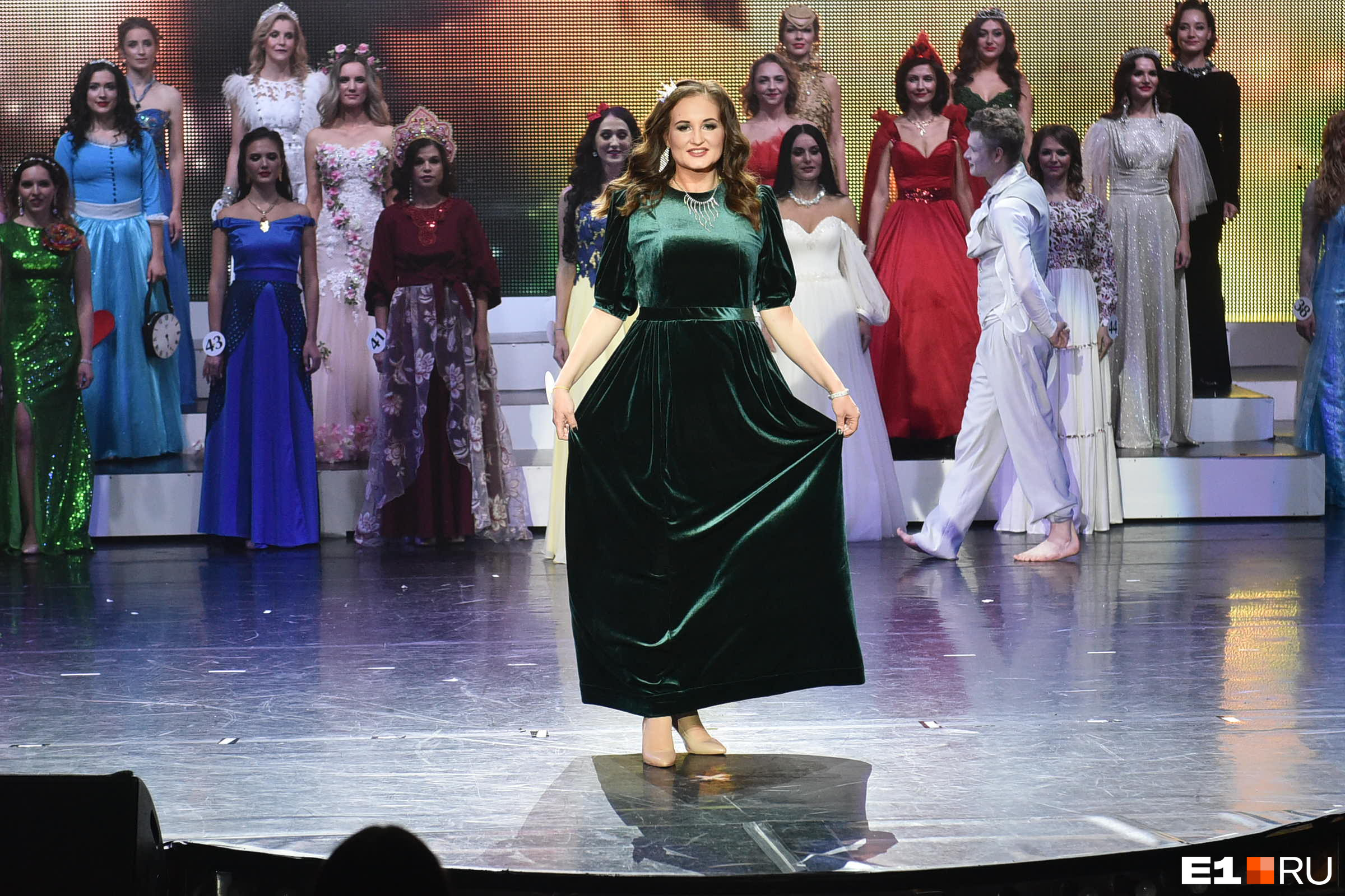 Мэри Дитт Платье фото 26