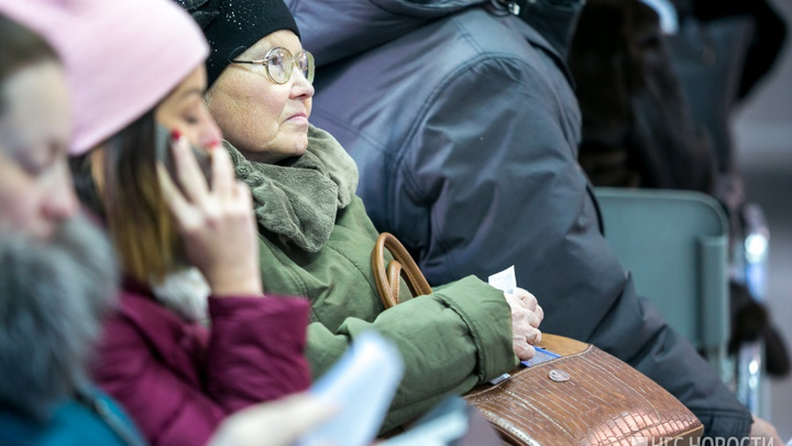 Красноярские депутаты массово и анонимно поддержали повышение пенсионного возраста