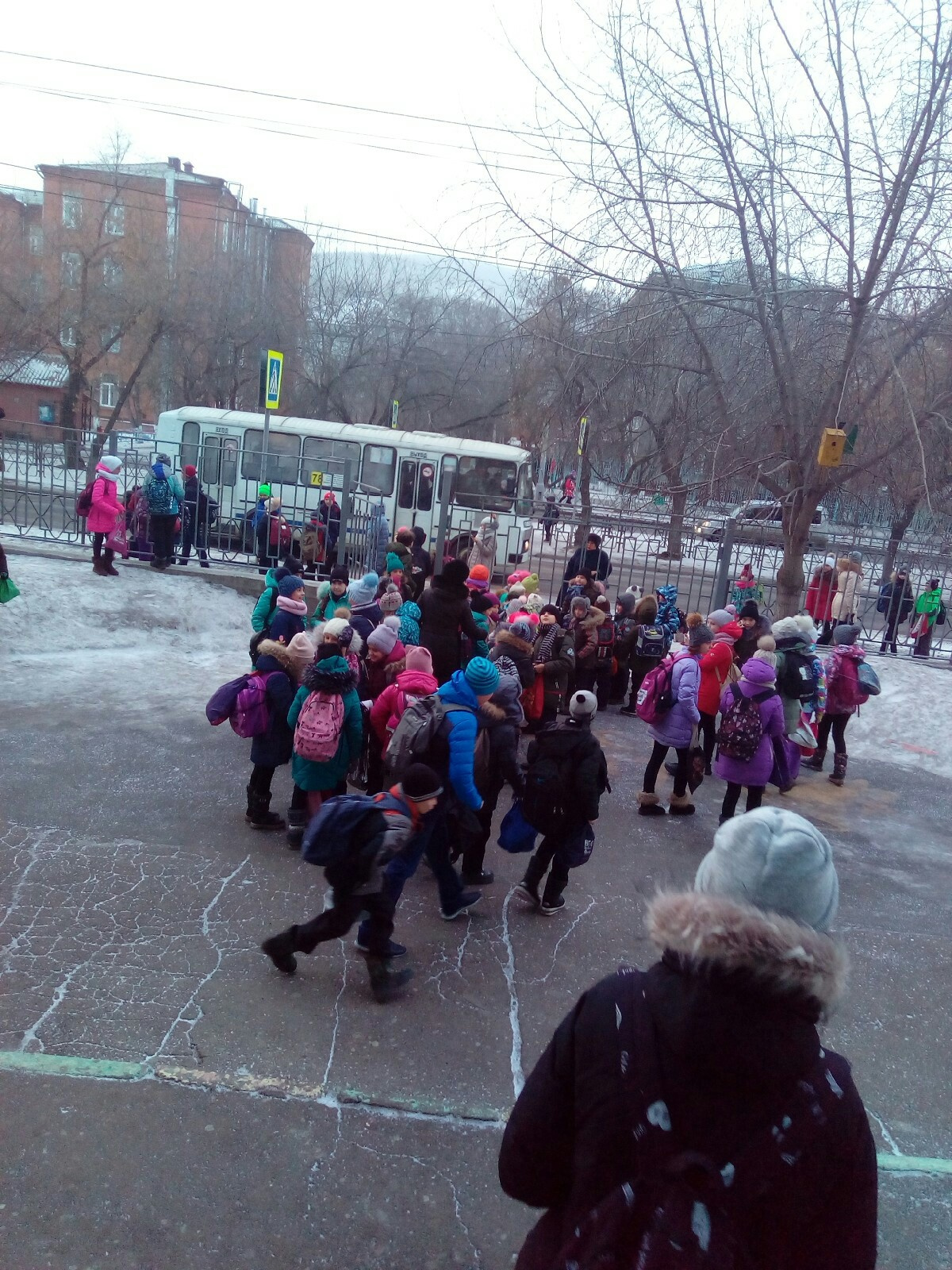 Эвакуация в красноярских школах