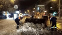 С ростовских улиц за ночь убрали 15 тысяч тонн снега