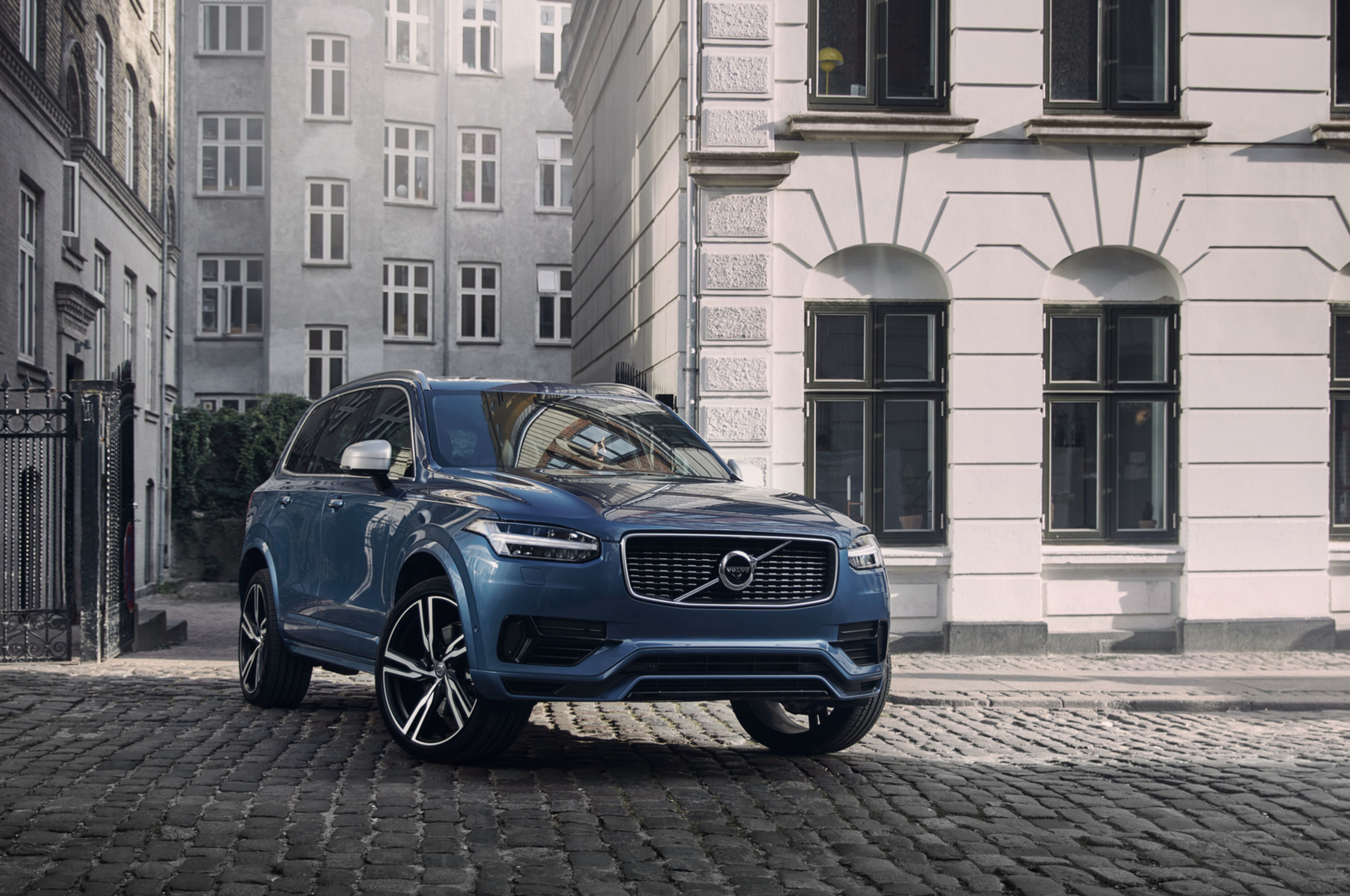 В Екатеринбурге станет больше безопасных автомобилей Volvo на дорогах - 20  марта 2019 - Е1.ру